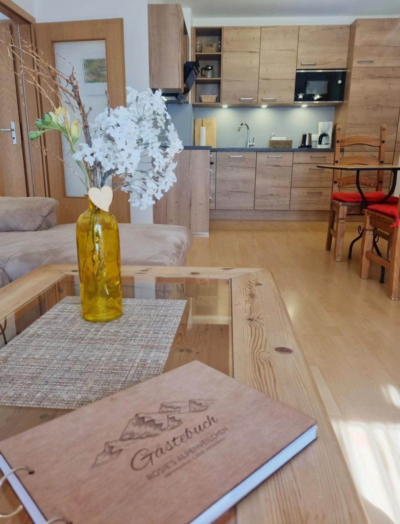 Alpenveilchen -212- Apartment Митенвалд Екстериор снимка